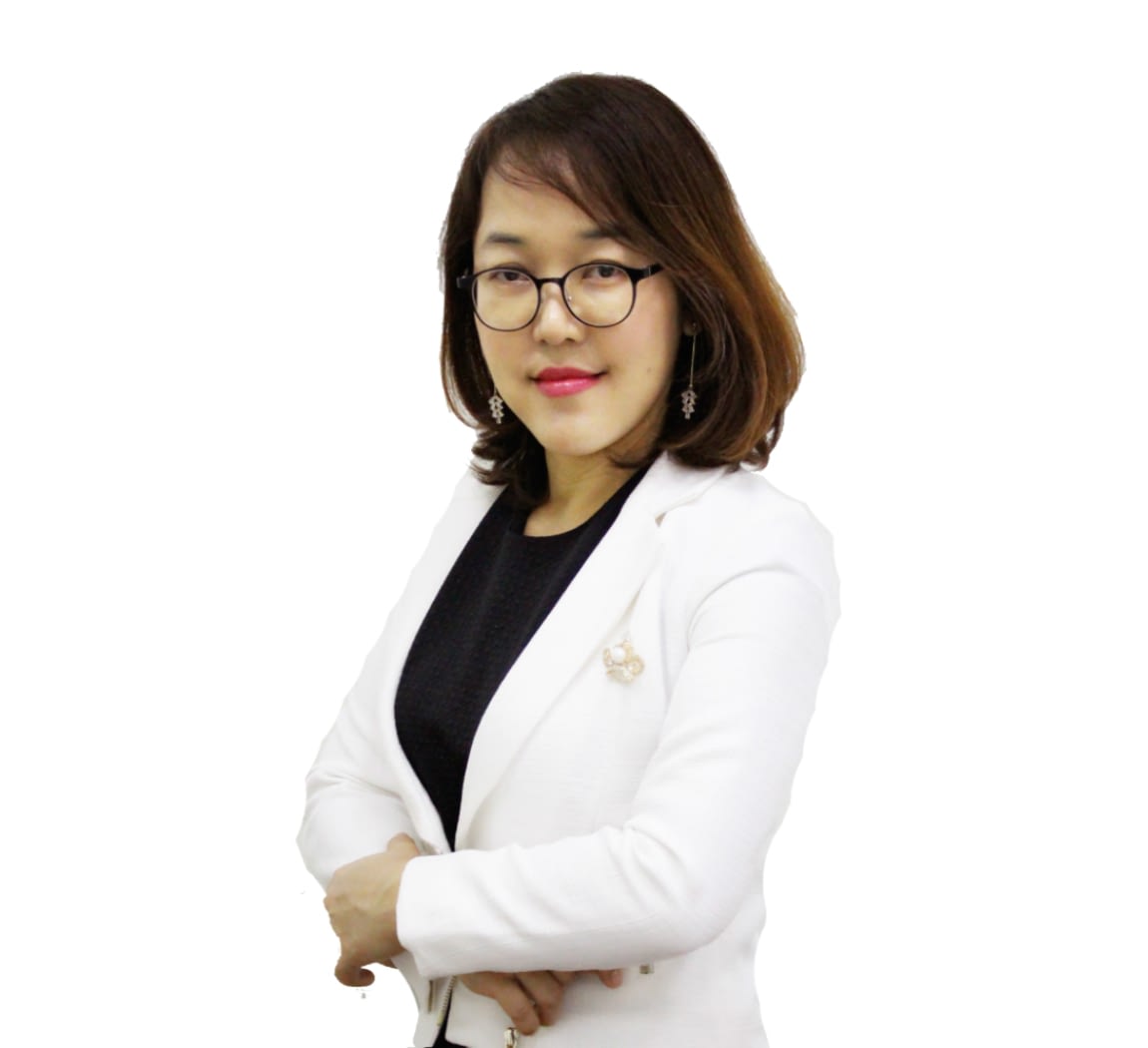 Dr. Elizabeth Lee Woon Kun Professional aesthetic doctor